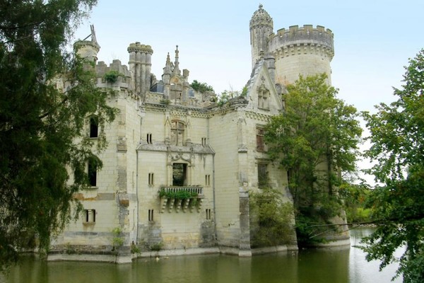 Chteau de la Mothe-Chandeniers , , 