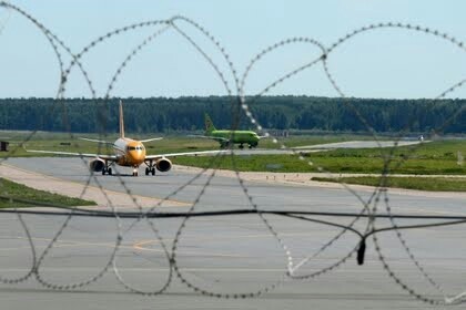 The woman died on board the airliner that took off from Domodedovo - Longpost, news, Airplane, Death, Text