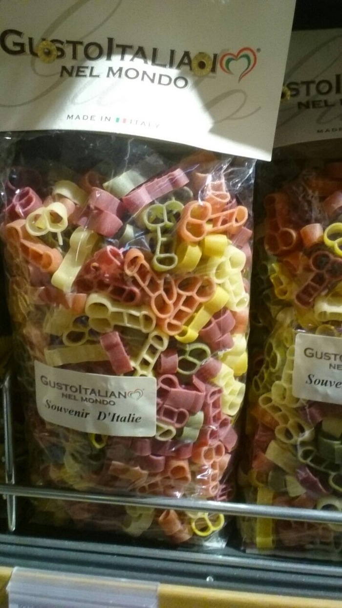 Real Italian pasta! ... I'm afraid to imagine what sausages are there)) to put strawberries? - My, Pasta, Italy, 