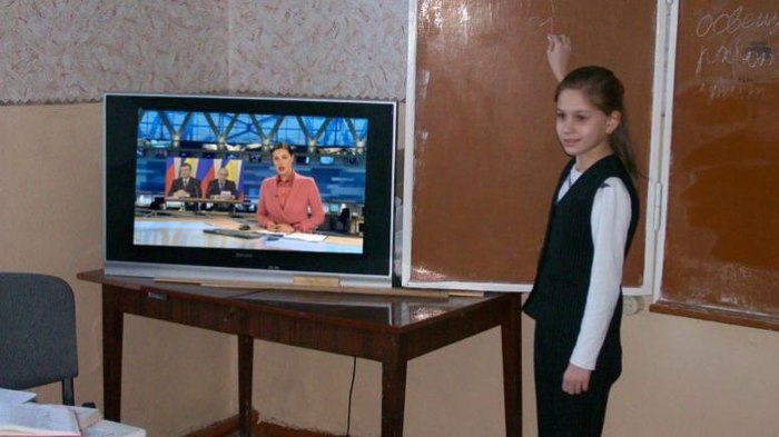 Kuban schoolchildren will be forced to retell the news of Channel One - Krasnodar, Краснодарский Край, Marasmus, First channel, School, Politics, Education