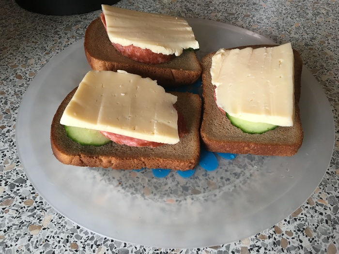 Sandwiches hearty - A sandwich, Food, Picnic, Homemade, Childhood memories