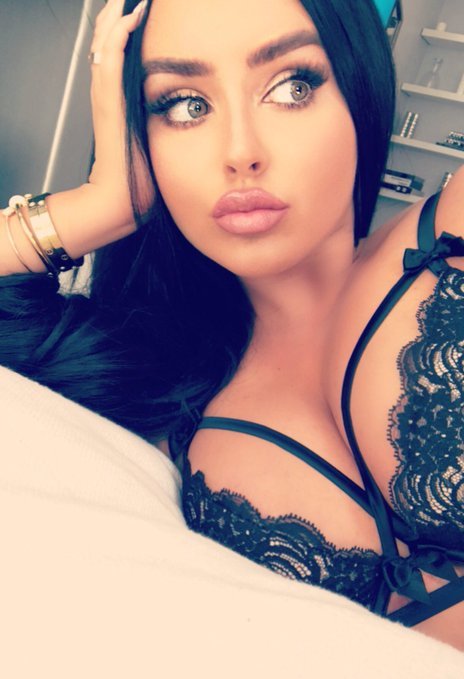 The most beautiful girl is Abigail Ratchford - Abigail Ratchford, The photo, Selfie, Boobs, beauty, Girls, Fitonyashka, Longpost