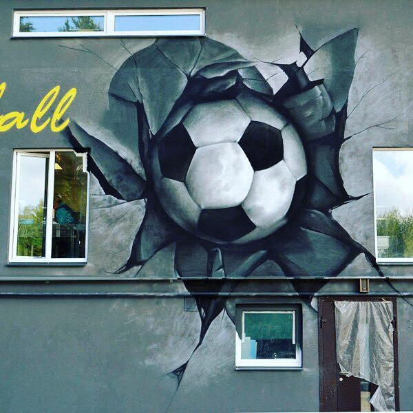 Football striart - Football, Street art