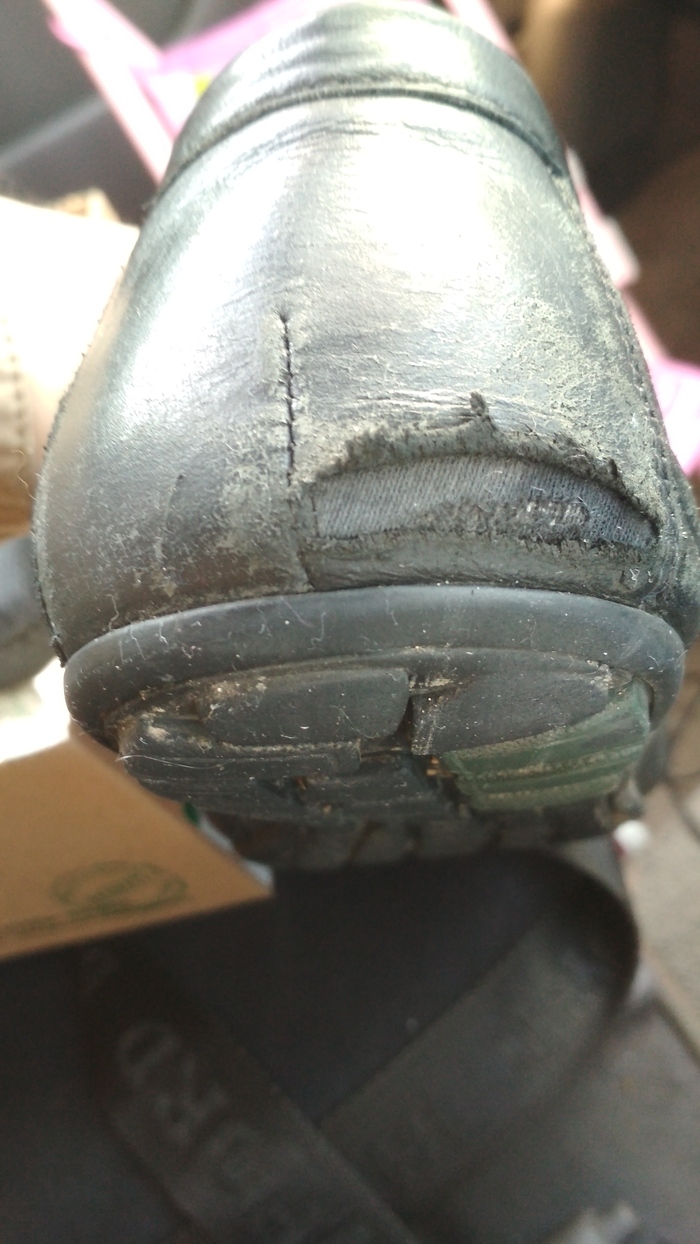 код дефекта 55 обувь белвест что означает. 1506051237150912394. код дефекта 55 обувь белвест что означает фото. код дефекта 55 обувь белвест что означает-1506051237150912394. картинка код дефекта 55 обувь белвест что означает. картинка 1506051237150912394. «Три года назад мне надо было идти на мероприятие. На рынке 48-го размера не нашел, поехал в Belwest, купил себе пару, надел раз и положил на полку». Этой весной Gendolf2 надел забытую обувь, прошел 50 метров до авто и потерял по дороге носок и две пятки от подошвы туфель. код дефекта 55 обувь белвест что означает. 1506051237150912394. код дефекта 55 обувь белвест что означает фото. код дефекта 55 обувь белвест что означает-1506051237150912394. картинка код дефекта 55 обувь белвест что означает. картинка 1506051237150912394. «Три года назад мне надо было идти на мероприятие. На рынке 48-го размера не нашел, поехал в Belwest, купил себе пару, надел раз и положил на полку». Этой весной Gendolf2 надел забытую обувь, прошел 50 метров до авто и потерял по дороге носок и две пятки от подошвы туфель.