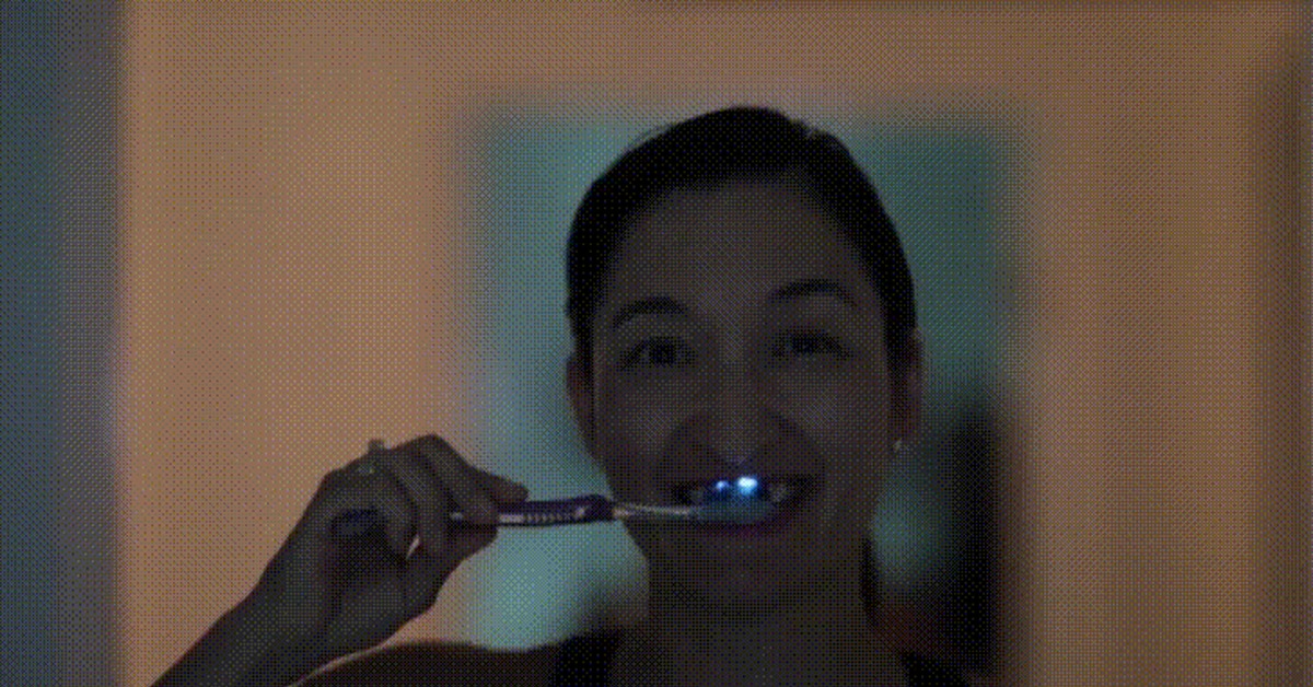 Люминесцентная Зубная паста | Пикабу