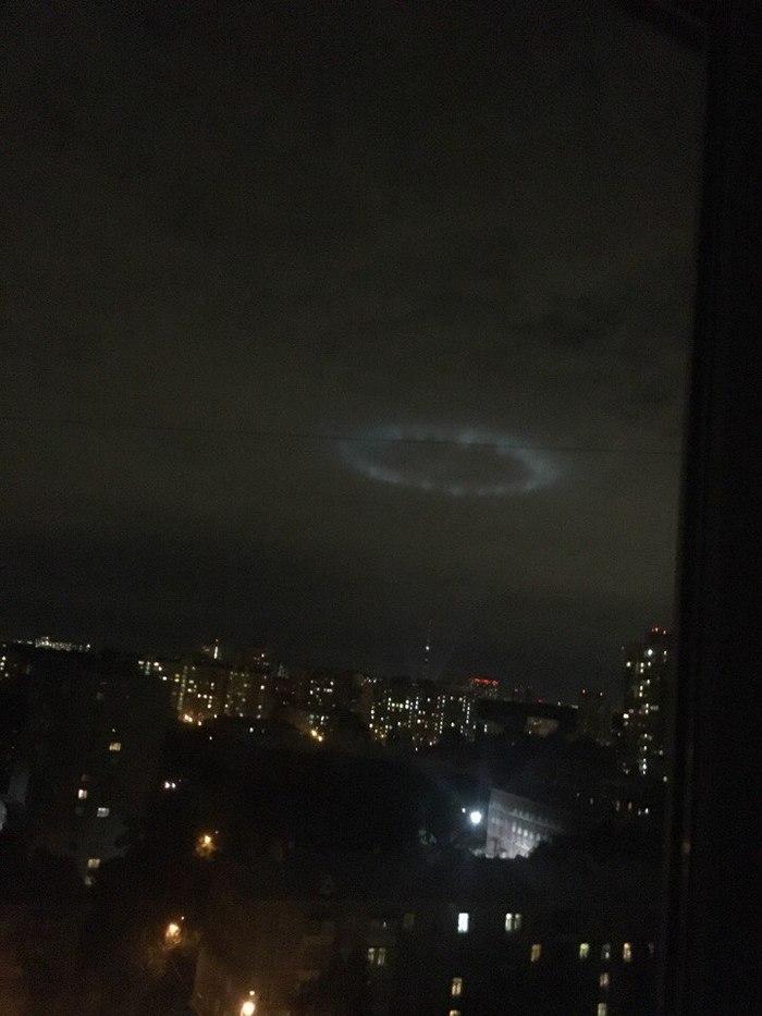 Alien invasion performed by illumination of the Ostankino tower. - Backlight, UFO, Or not, We all die