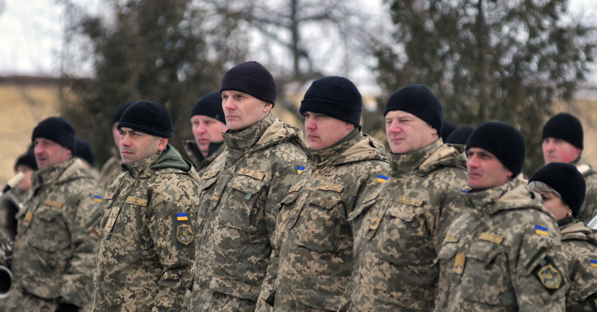 Форма всу. Форма солдат ВСУ. Форма армии ВСУ Украины. Форма ВСУ Украины Полевая. Военная форма ВСУ Украины 2021.