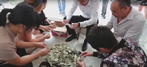 Loving spouses bought a car with banknotes folded in the form of hearts - Story, Longpost, Video, Family