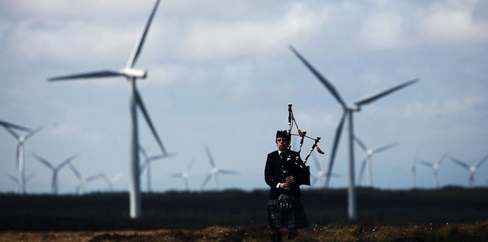 Wind turbines have generated 200% of the energy needed in Scotland. - Wind generator, Scotland, Energy, Wind