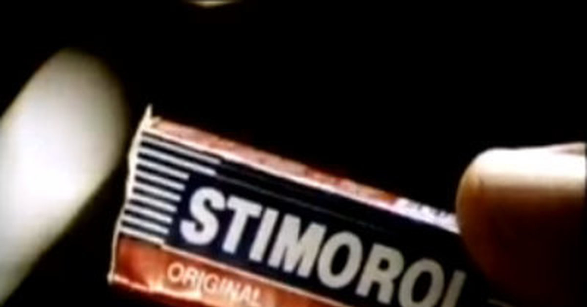 Реклама мамбы и сережа тоже. Жевательная резинка Стиморол. Stimorol жвачка оранжевый. Стиморол жвачка реклама. Жвачка Стиморол 90 годов.