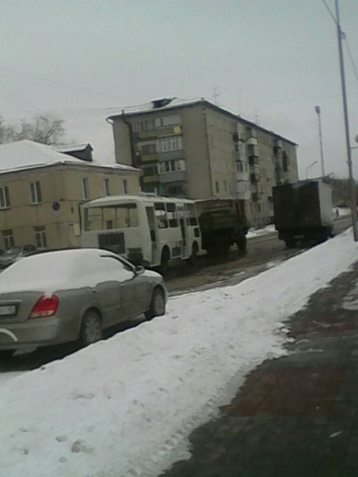 Инновационные автобусы без окон и дверей в Кургане - Курган, Пазик, Автобус, Инновации