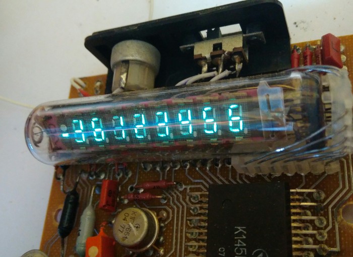 Портативный калькулятор 1977 года. Стоил одну (~) зарплату, 90р калькулятор, инженер, длиннопост
