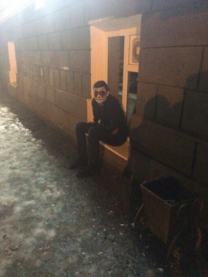 ��������