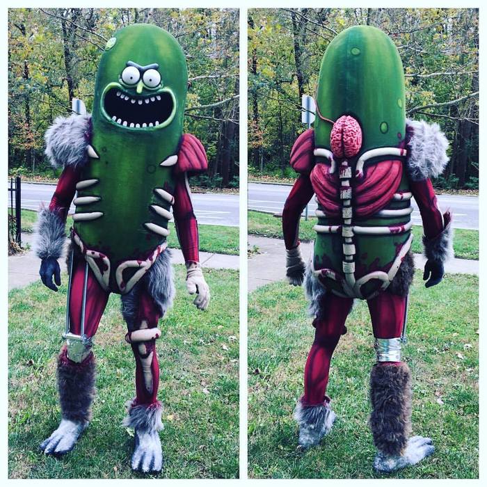 Just a cool cucumber suit from Rick and Morty - Halloween costume, Rick and Morty