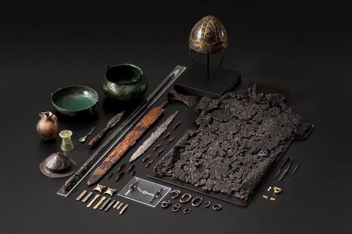 Items from the burial of a German leader from Hammertingen, 6th century AD. - Archeology, Treasure, 6th century, Middle Ages, Germans