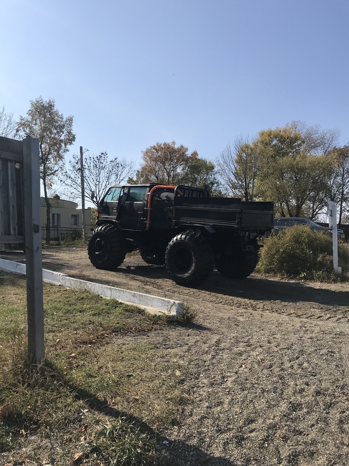 For trips to the sea.) - My, Tanks, Sea, Dirt, Wheels, Auto, Truck, Big, Vladivostok