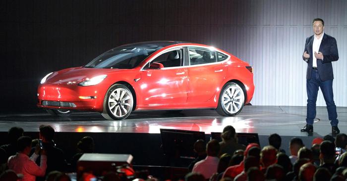 Tesla again suffers serious losses. - Tesla, Elon Musk, Electric car, Losses