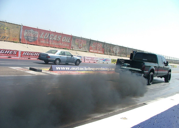 Электромобили оказались экологичнее дизеля даже с учетом «грязного» электричества