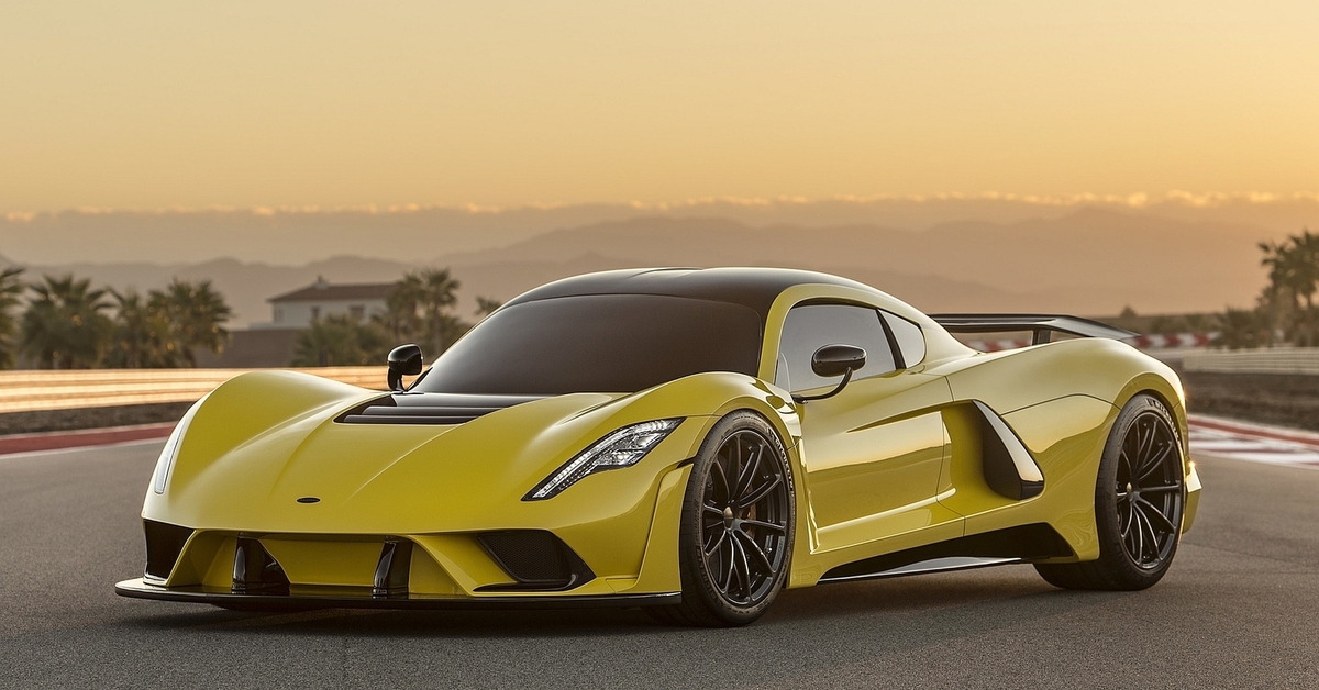 Better f5. Машина Hennessey Venom f5. Hennessey Venom f5 2018. Хеннесси Веном f5. Hennessey Venom FS Roadster.