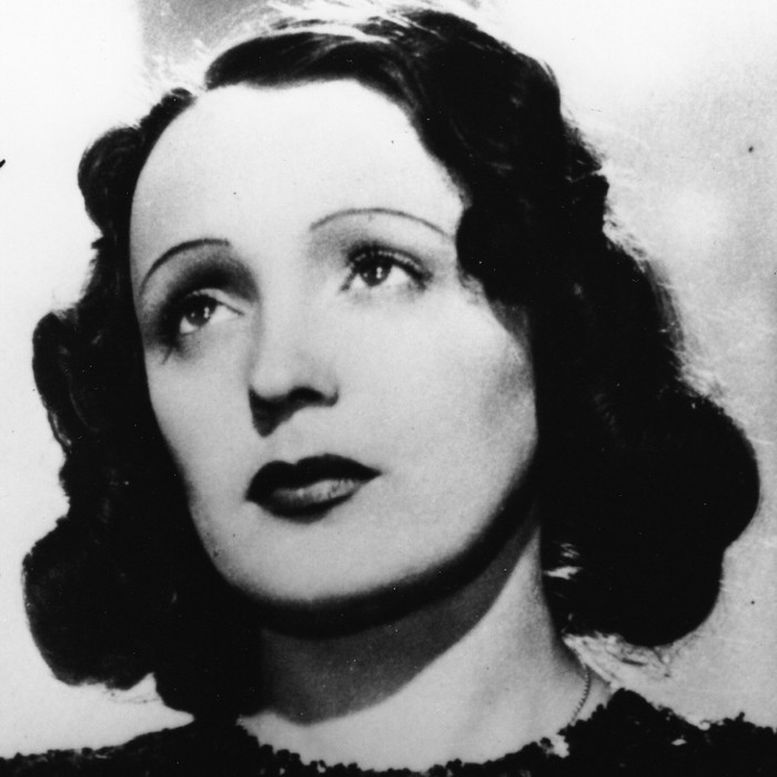 Little Sparrow Edith Piaf - Edith Piaf, Facts, Story, Music, French music, Vocals, France, Longpost