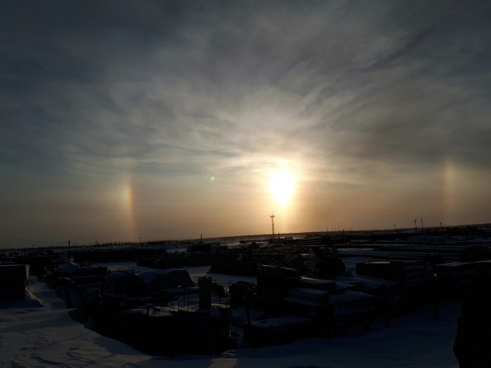 Rainbow in winter, Yarudeiskoye oil and gas condensate field - My, The sun, North, Rainbow