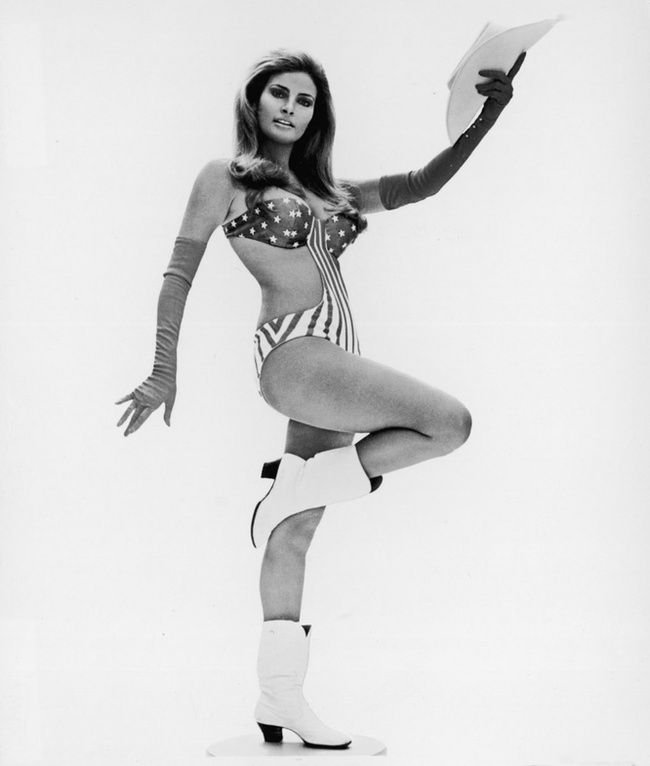 American actress and sex symbol Raquel Welch, 1970-80s - Girls, Beautiful view, Life is Beautiful, People, Beautiful girl, Longpost