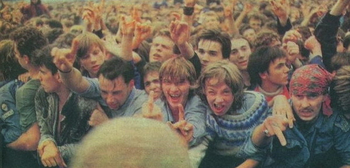 Монстры рока ссср. Монстры рока в Тушино 1991. Фестиваль монстры рока в Тушино. Концерт монстры рока в Тушино Москва 28 сентября 1991 года. Фестиваль в Тушино 1991.