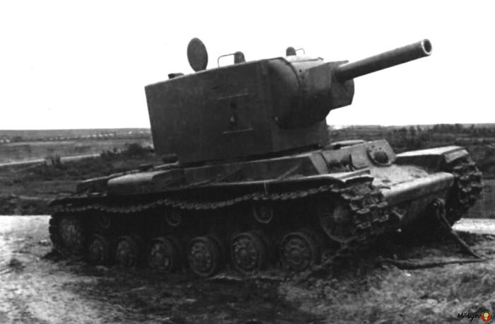 And one KV tank in the warrior field. - Not mine, Heroes, The Second World War, Tanks