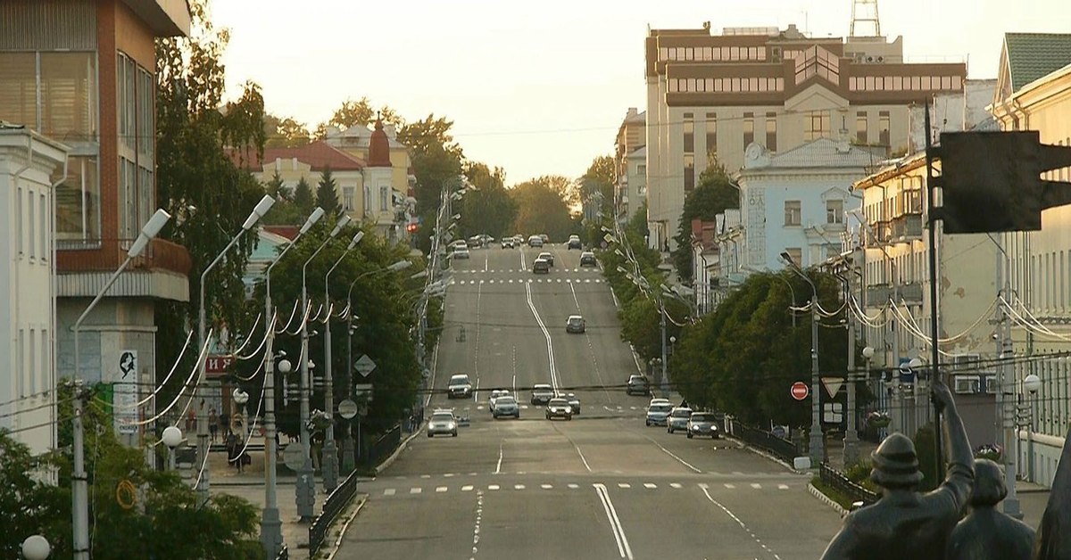 Старый оскол улицы города. Улица Ленина старый Оскол. Город старый Оскол улица Ленина. Главная улица старого Оскола Ленина. Улица Ленина в Старом Осколе.