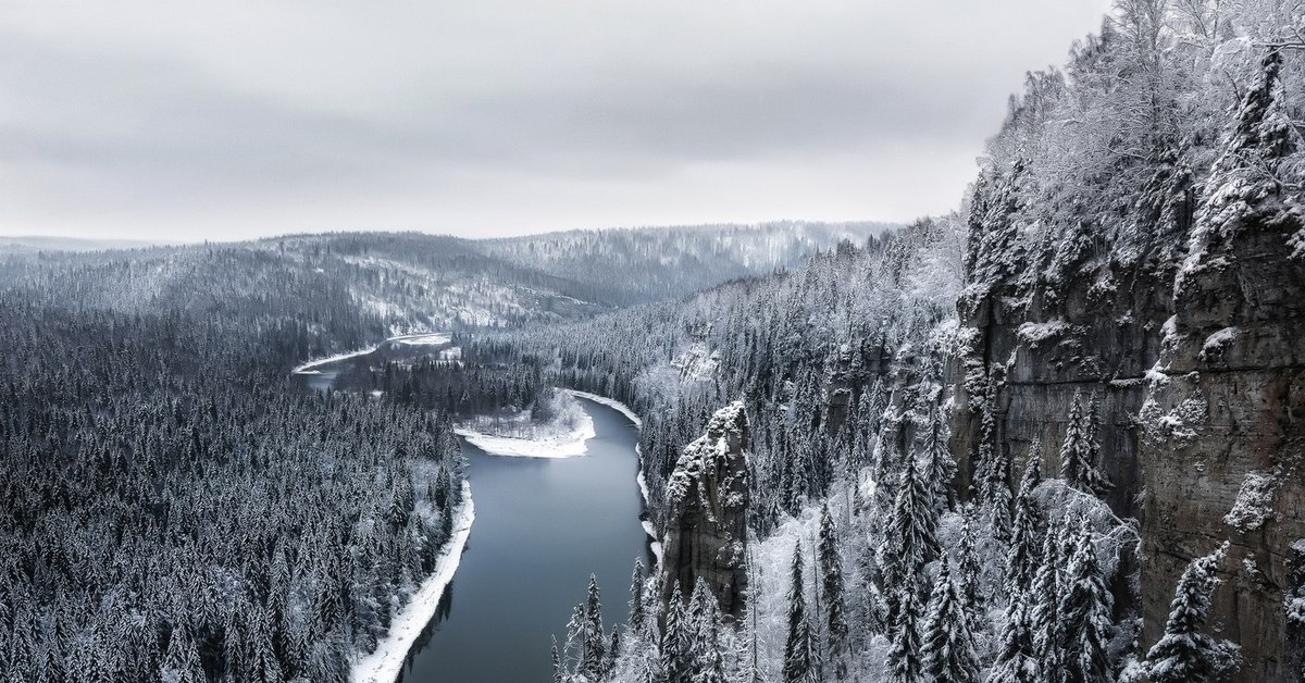 Край под. Река Усьва Пермский край. Усьва Усьвинские столбы. Урал река Усьва. Усьвинские столбы. Столбы Пермь Усьва.