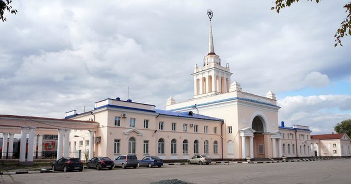 Ульяновск станция жд. Железнодорожный вокзал Ульяновск. Старый вокзал Ульяновск. Вокзал Ульяновск 1. Ульяновск-1 старый вокзал.