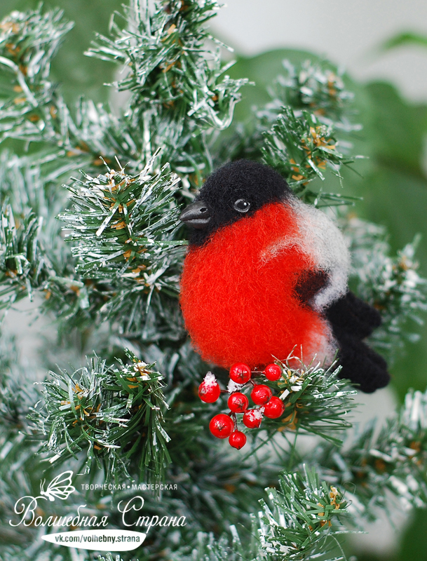 Brooch Bullfinch (dry felting). - My, Handmade, Longpost, Handmade, My, Needlework without process, With your own hands, Dry felting, New Year