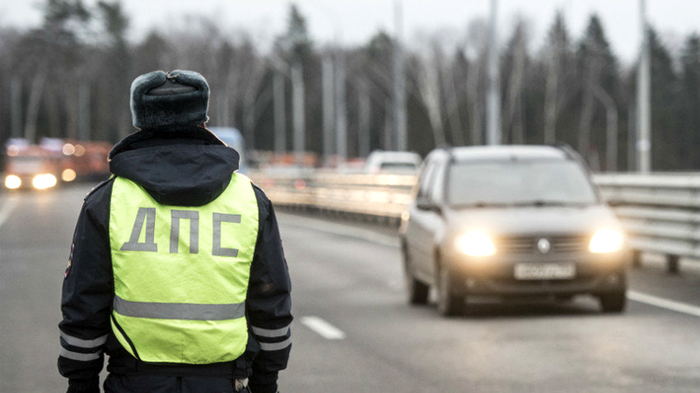 In Ufa, a traffic police inspector demanded a bribe, stole a car, tried to escape from the traffic police - news, Ufa, DPS, Traffic police, Bribe, Inspector