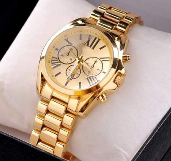 Gold watch is the best gift for your wife on New Year's Eve) - Clock, Picture with text, Text, Images, The photo, New Year, Presents