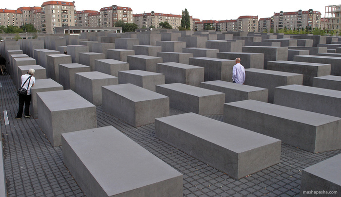German art group installs replica Holocaust memorial near far-right politician's home - Germany, Germans, The holocaust, Nazism, Memorial, , Longpost