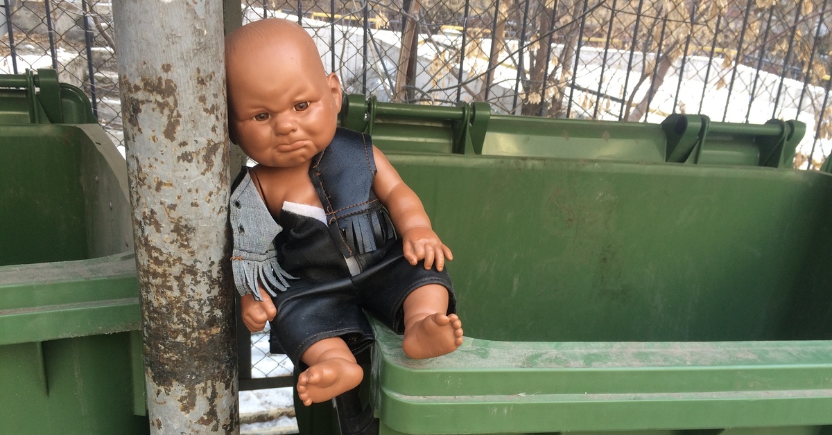 Выкинула ребенка в мусорку новосибирск