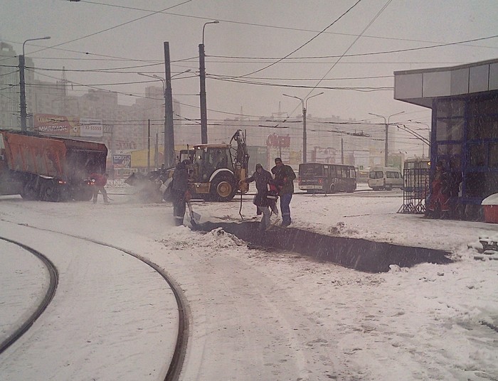 Secret technologies for laying asphalt on the streets of St. Petersburg - My, Asphalt, Secret technologies, Saint Petersburg