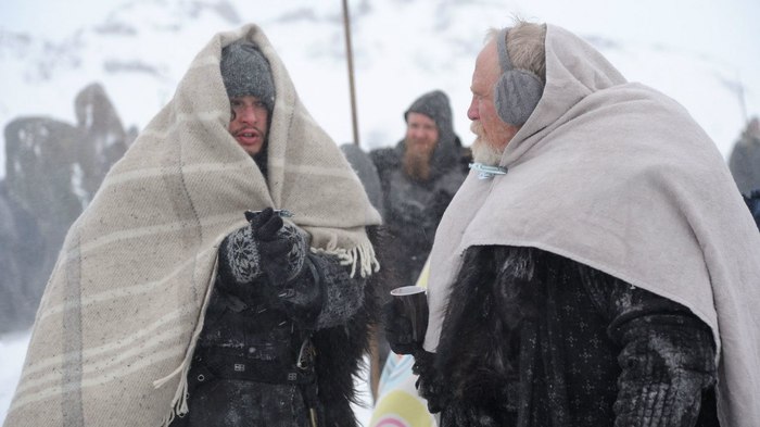 This is how they would have to walk in the series if logic had won - Game of Thrones, Photos from filming, Jon Snow, Jeor Mormont, Winter