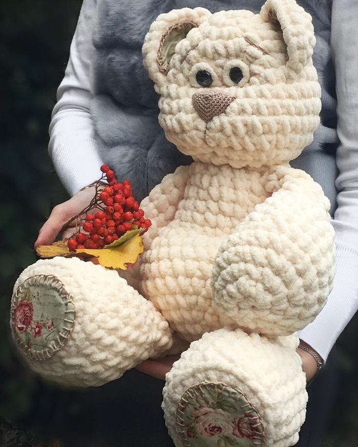 Схема вязания зайца крючком из плюшевой пряжи амигуруми 130
