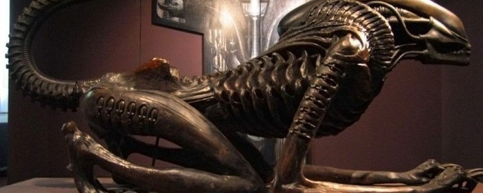 The model for Alien was... Michelle Pfeiffer? - I know what you are afraid of, Horror, Stranger, Giger, Interesting, Longpost, Hans Giger