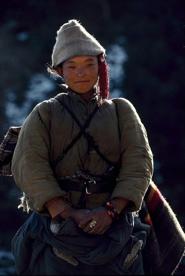 Inhabitants of the Himalayas. Photo by Eric Valli. - The photo, Himalayas, Photographer, Longpost