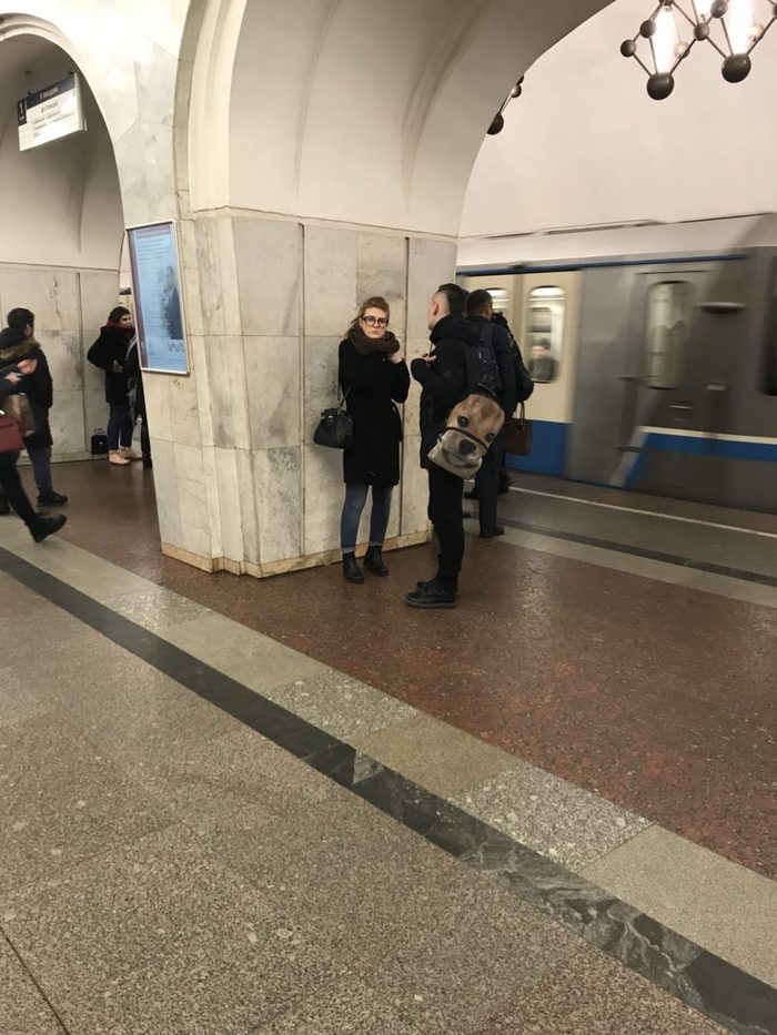Попрошайки в метро