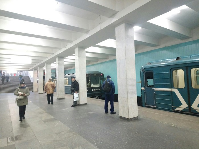 Когда далеко прошёл в Змейке и пытаешься не проиграть - Метро, Змейка, Ситуация, Московское метро, ВКонтакте