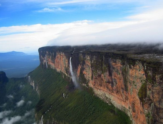 The Lost World of Conan Doyle - Nature, The mountains, Arthur Conan Doyle, beauty, The rocks, Waterfall