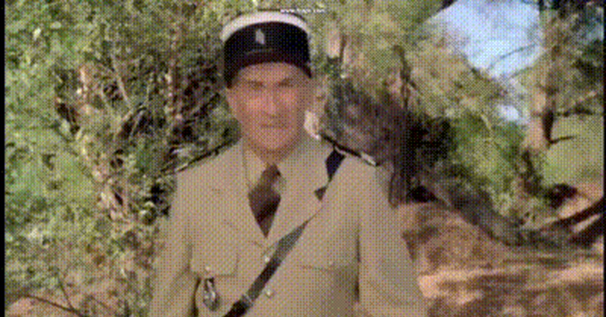 Луи де фюнес инопланетяне. Луи де фюнес жандарм. Де фюнес жандарм и инопланетяне. Луи де фюнес инопланетяне. Луи де фюнес 66+99.