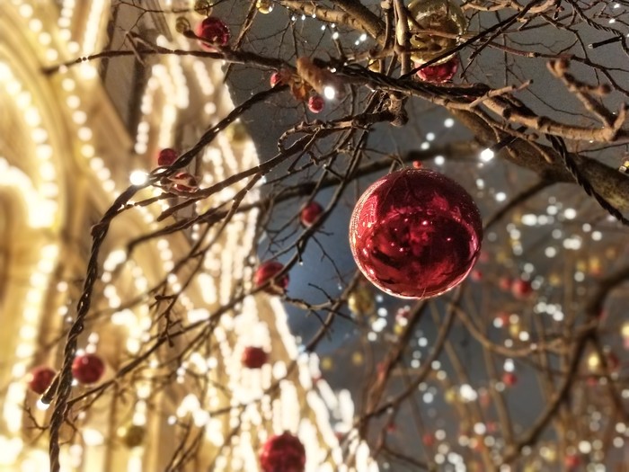 Christmas mood - Moscow, The photo, Gum, Ball, Snow, My