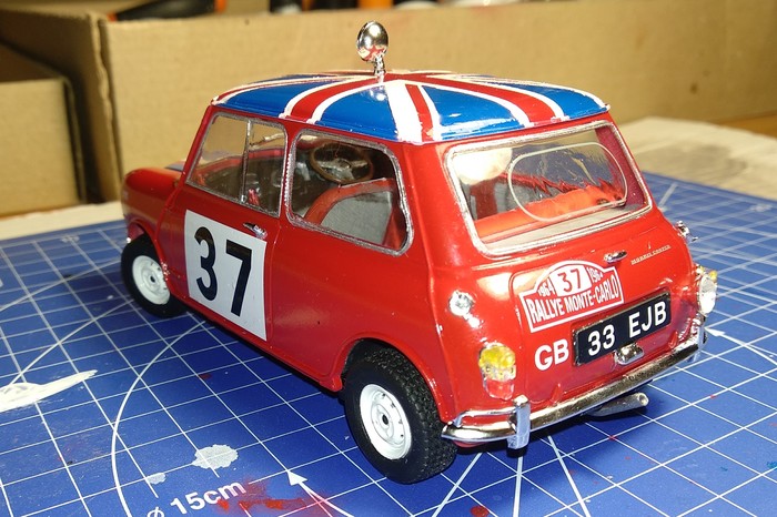 Dear pikabushniks, I submit for the general assessment the first model I assembled, a mini cooper. - My, Modeling, Mini cooper, , Longpost