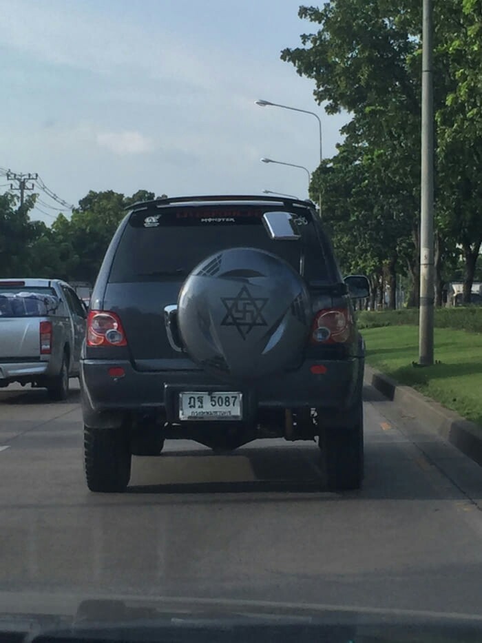 I'm puzzled - Swastika, Star of David, Oddities, 9GAG