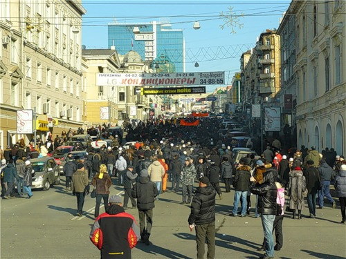 Декабрь 2008 во Владивостоке. 14 декабря. - Владивосток2008, Владивосток, 2008, Политика, Длиннопост, Протест, Митинг, Иномарки, Видео