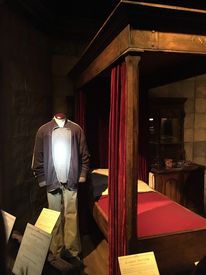 Выставка реквизитов с фильмов о Гарри Поттере. Гарри Поттер, выставка, мадрид, длиннопост